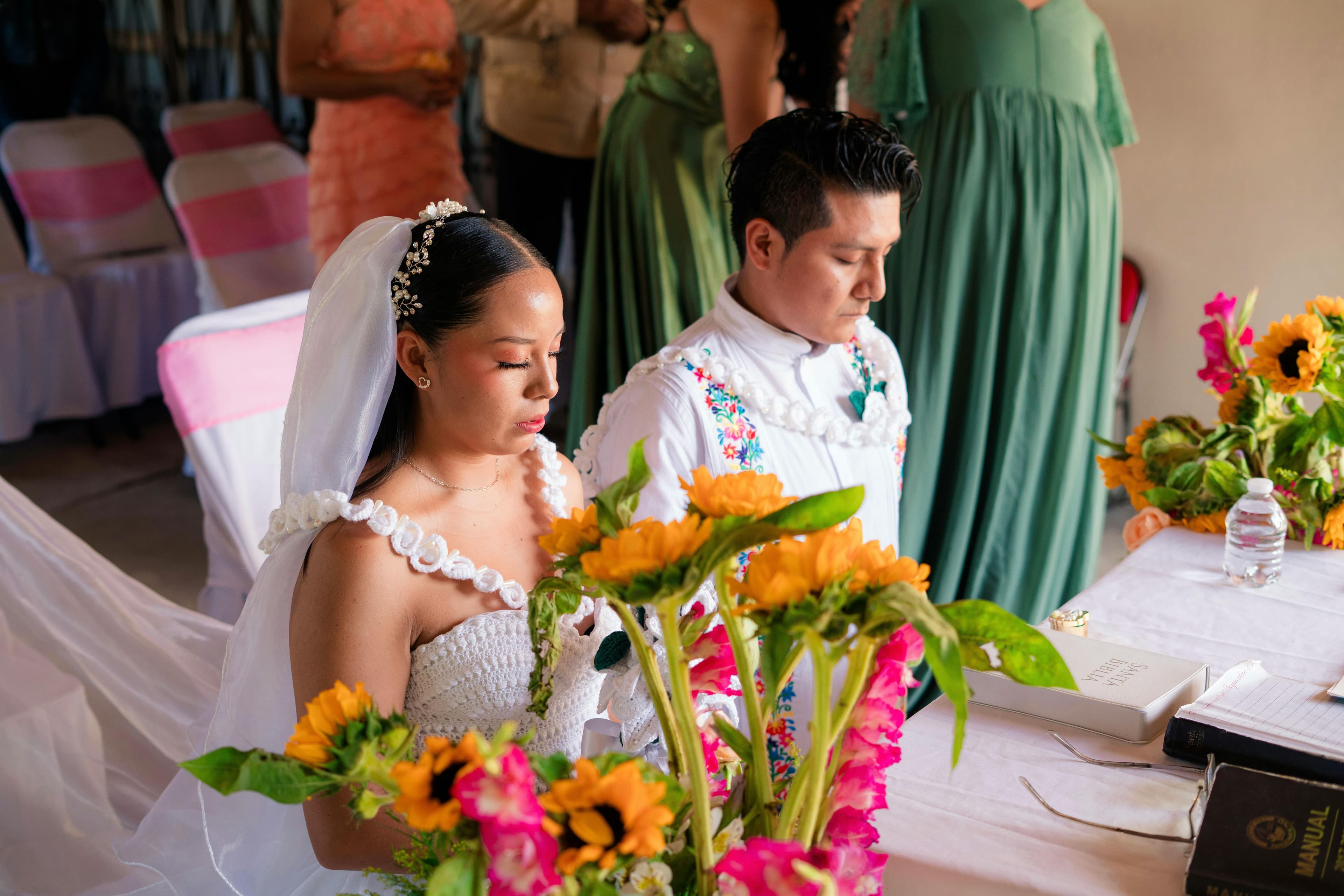 How to Plan a Mexican Wedding in the US That Honors Your Family's Traditions